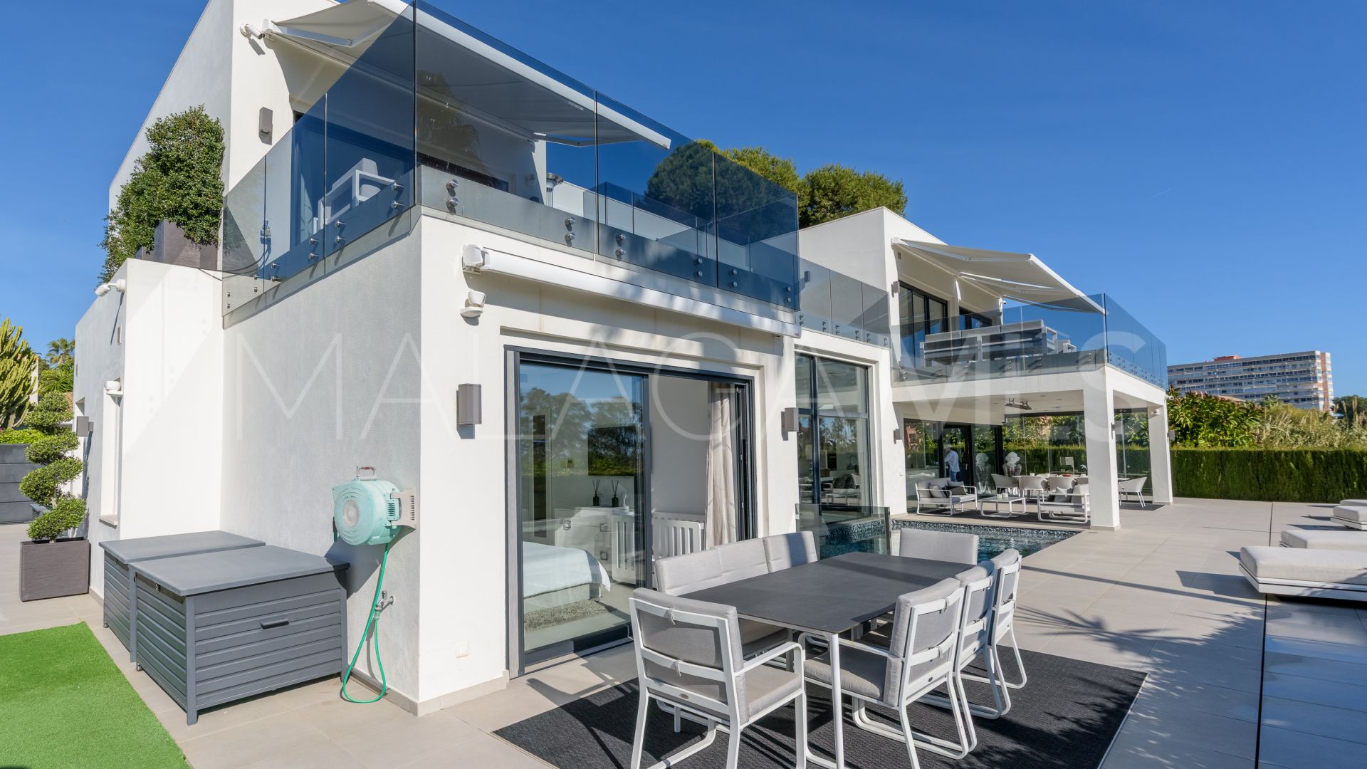 Villa with 4 bedrooms for sale in Los Monteros