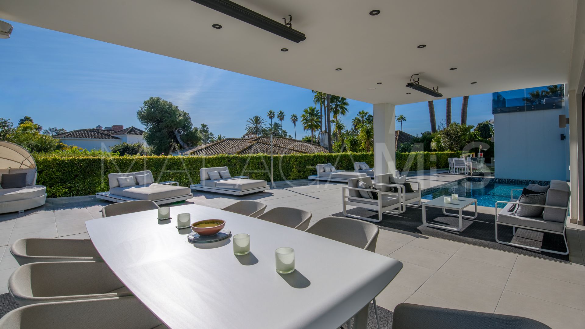 Villa with 4 bedrooms for sale in Los Monteros