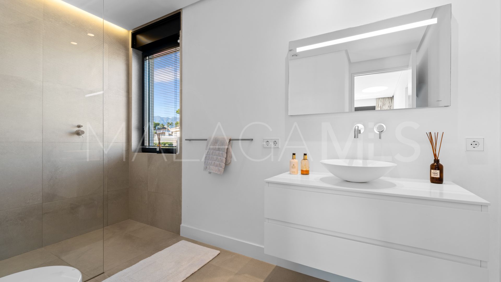 Villa with 4 bedrooms for sale in Los Monteros