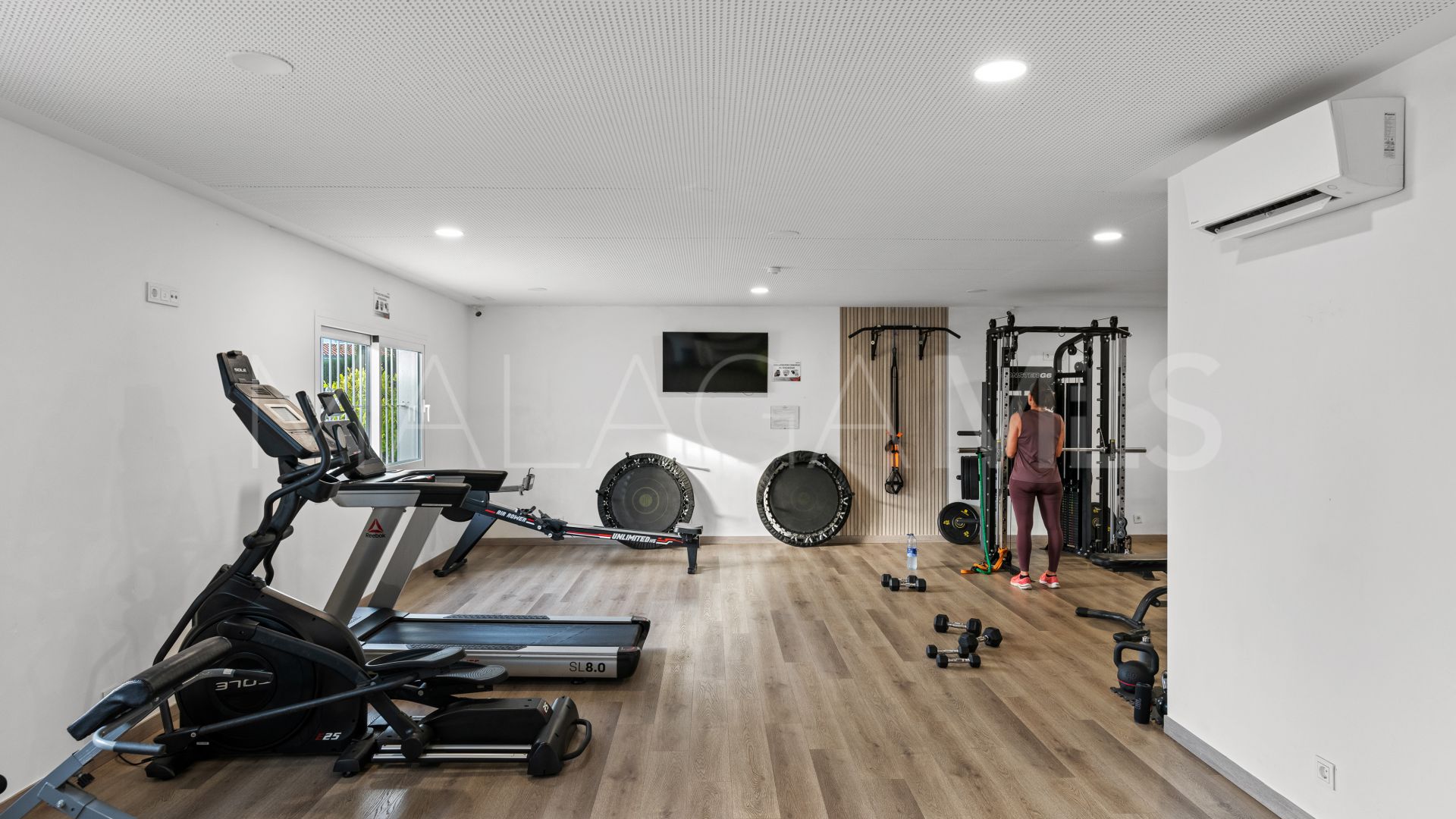 Markplanslägenhet for sale in Los Dragos