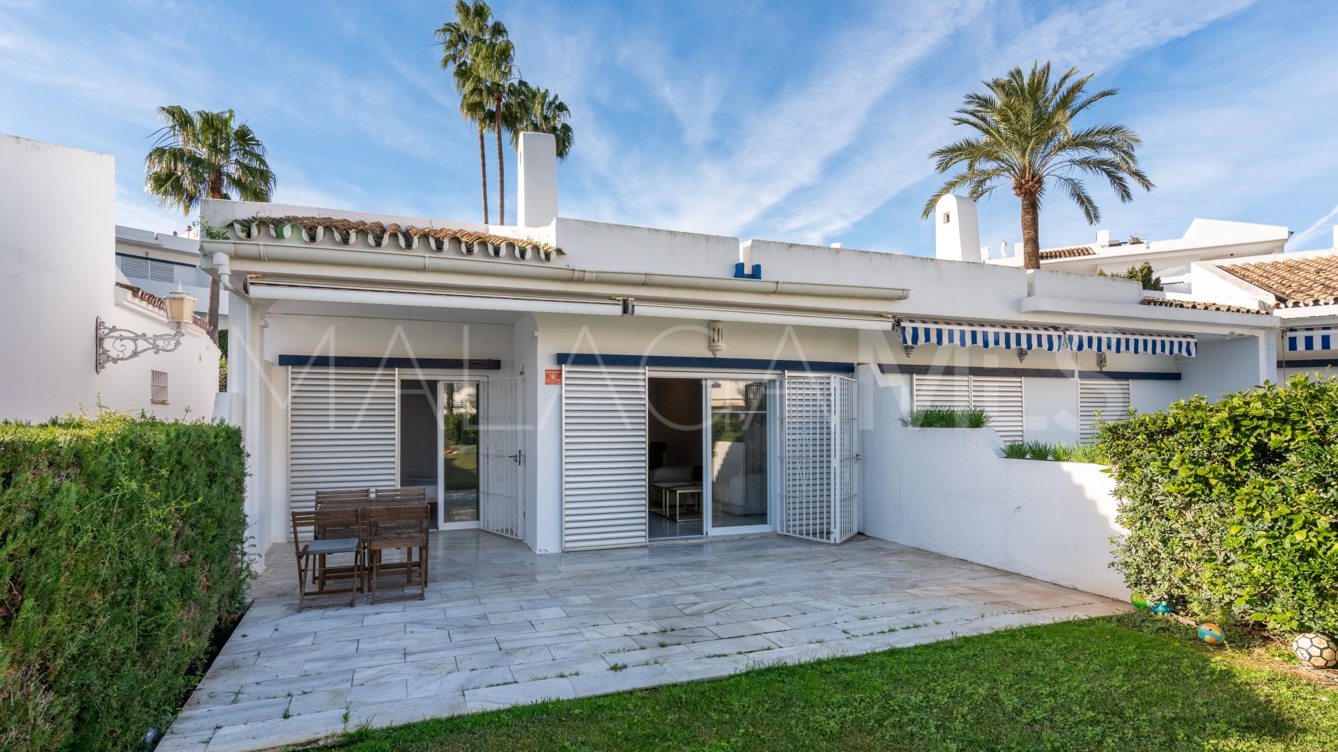 Markplanslägenhet for sale in Los Dragos