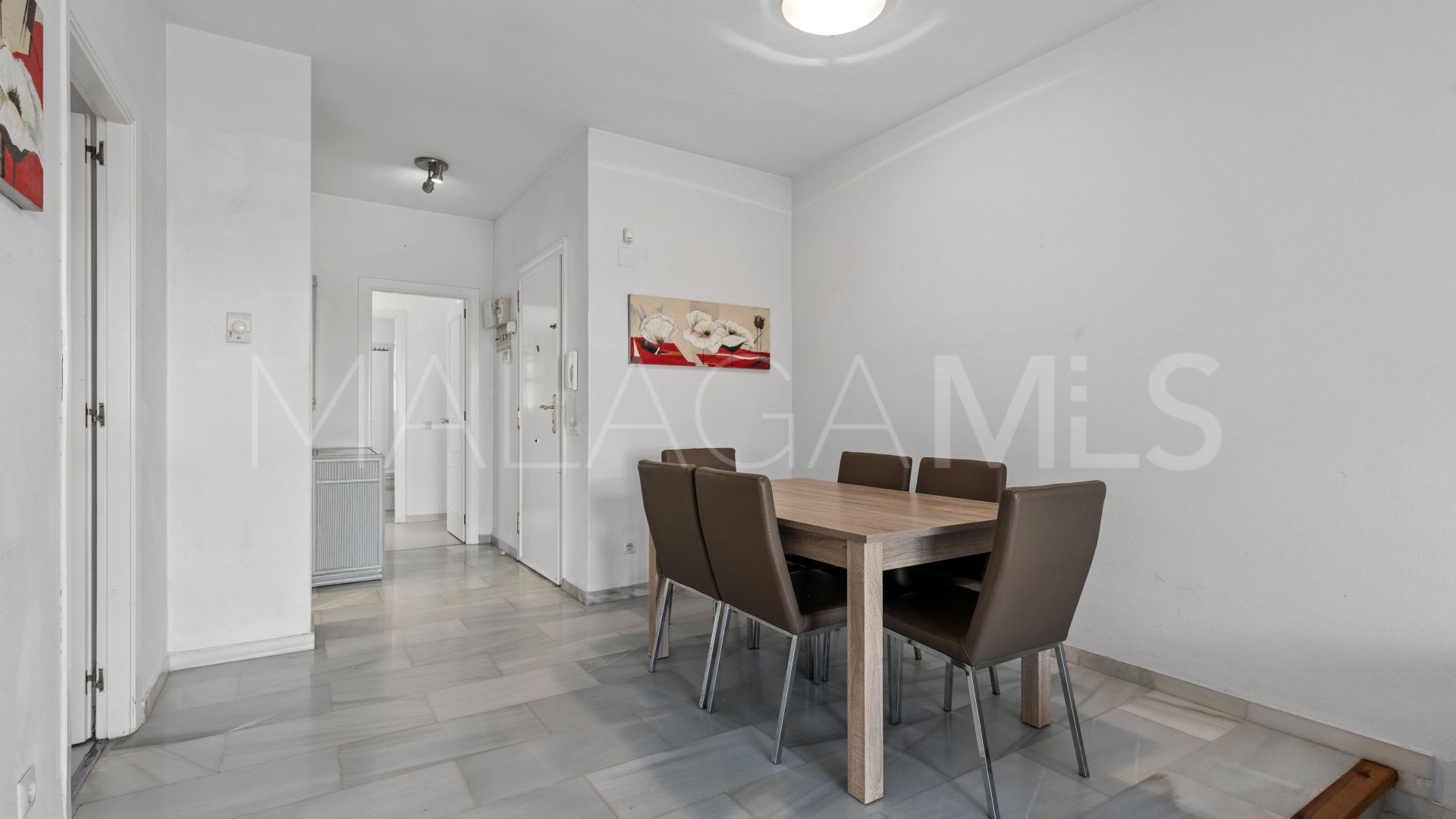 Markplanslägenhet for sale in Los Dragos