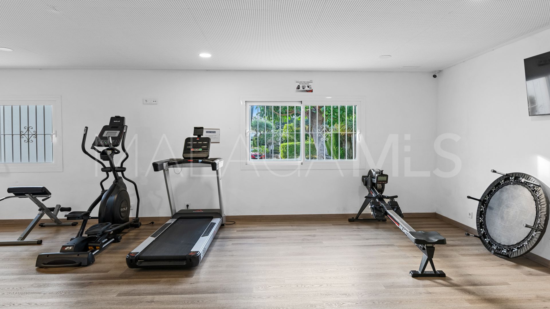 Markplanslägenhet for sale in Los Dragos