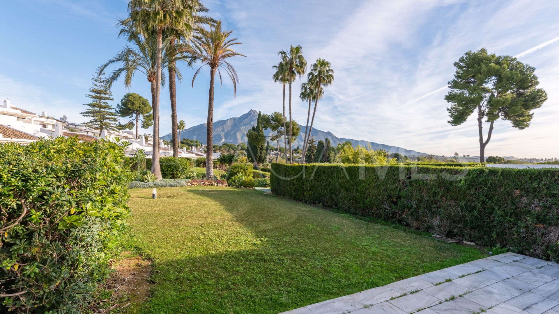 Markplanslägenhet for sale in Los Dragos