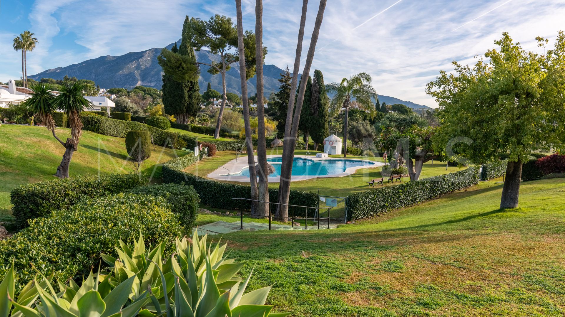 Markplanslägenhet for sale in Los Dragos