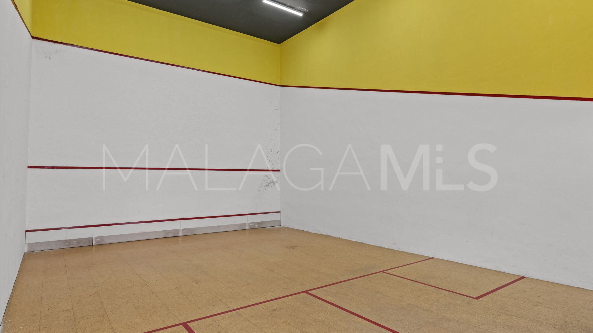 Markplanslägenhet for sale in Los Dragos