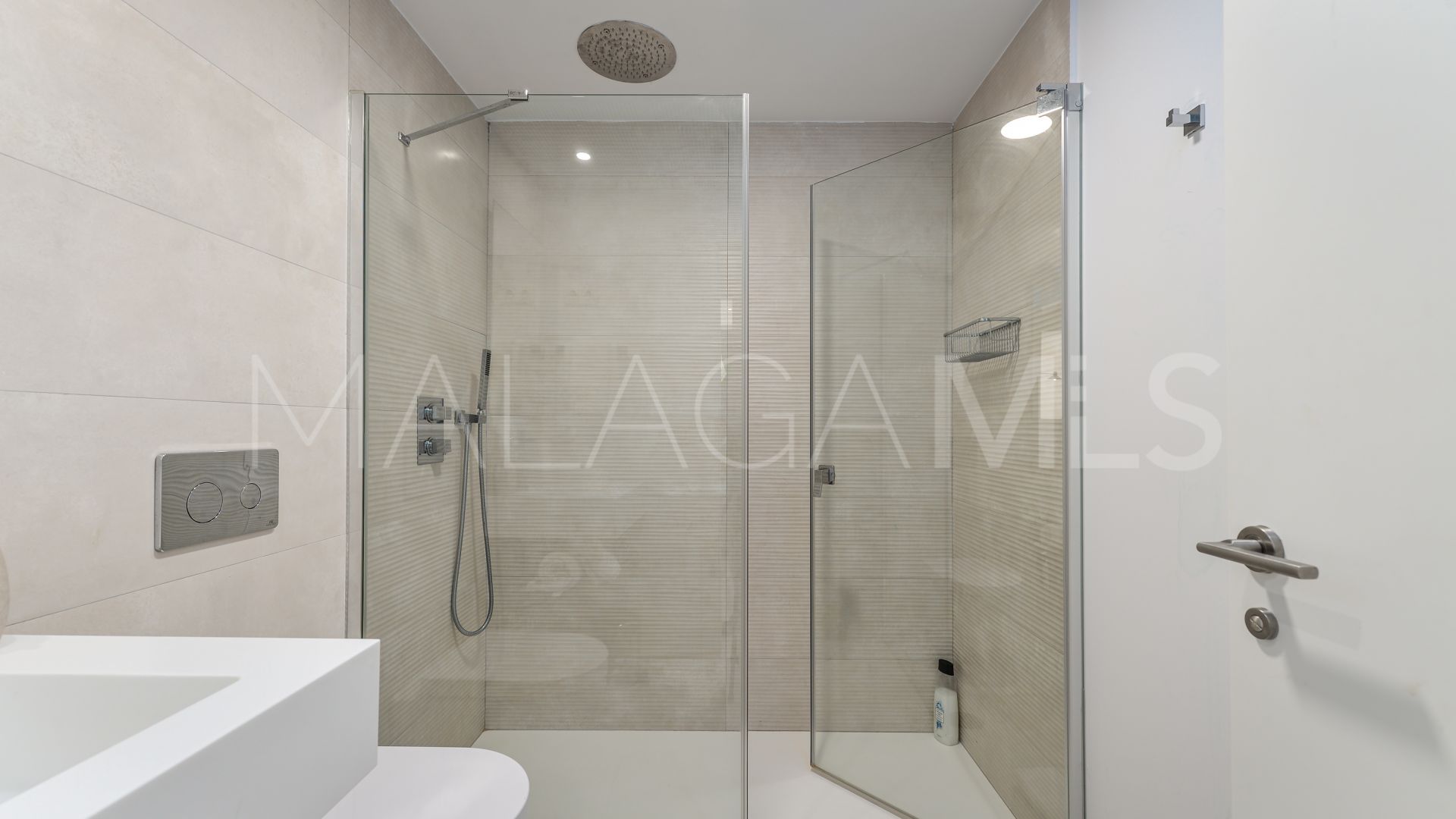 Ático for sale in Alborada Homes with 3 bedrooms