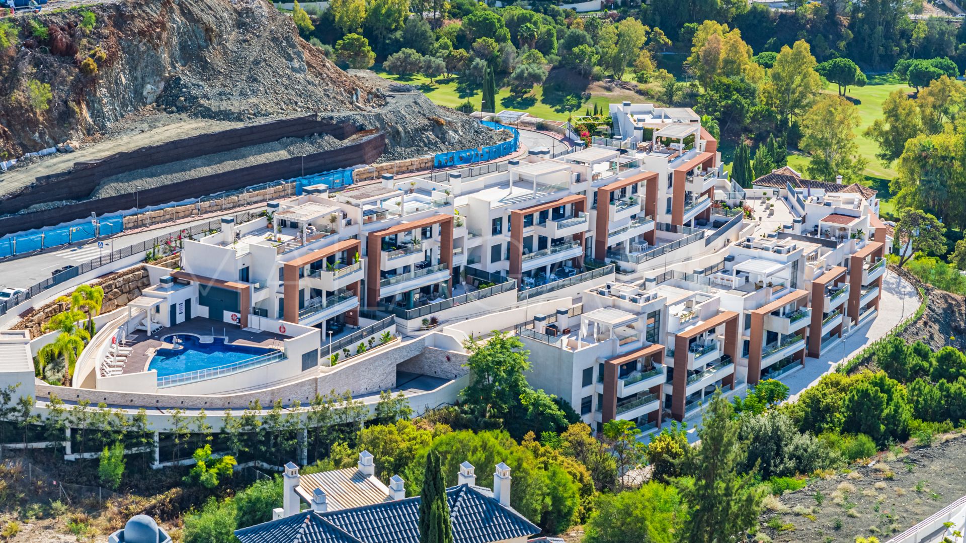 Ático for sale in Alborada Homes with 3 bedrooms