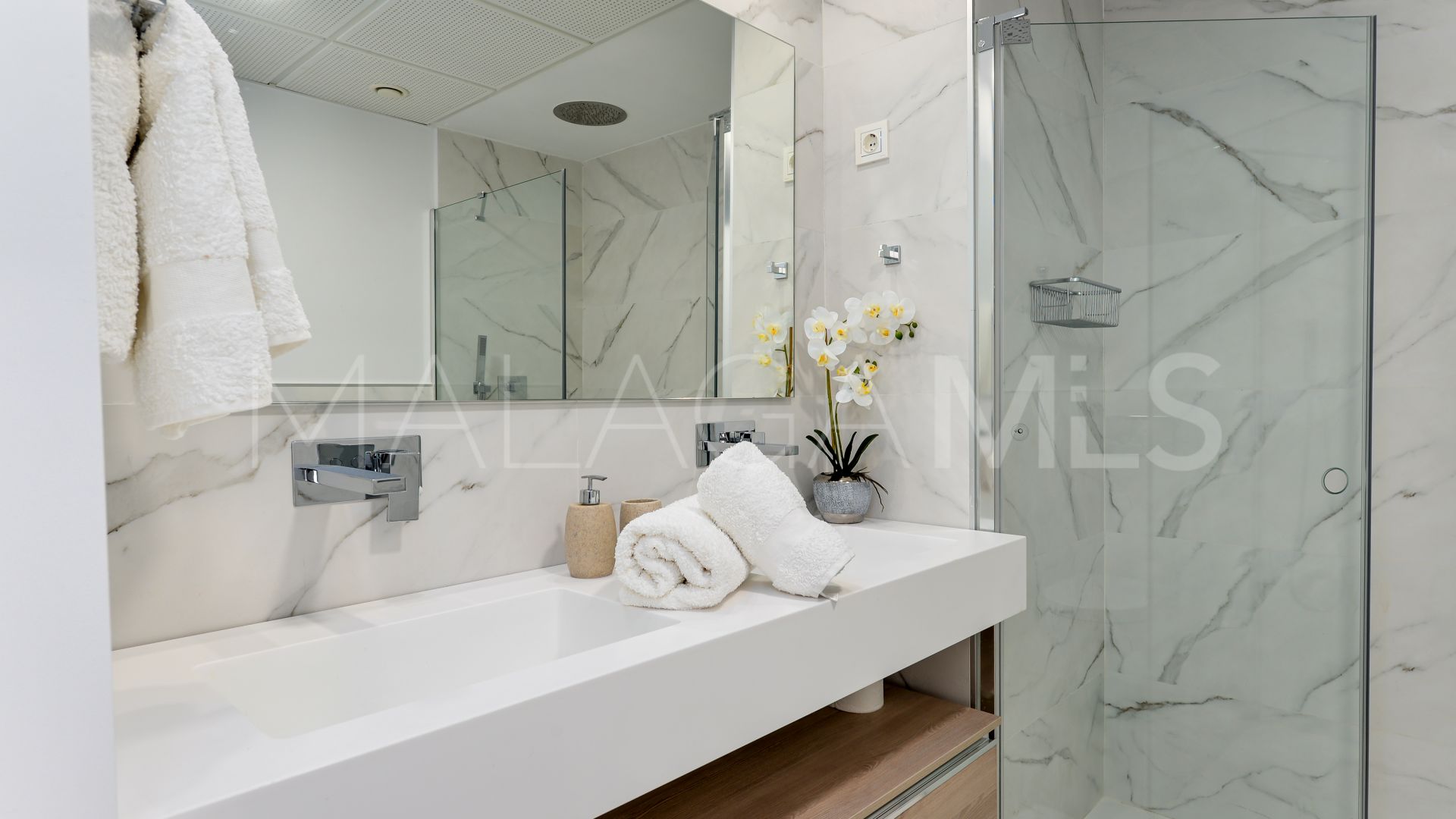 Ático for sale in Alborada Homes with 3 bedrooms