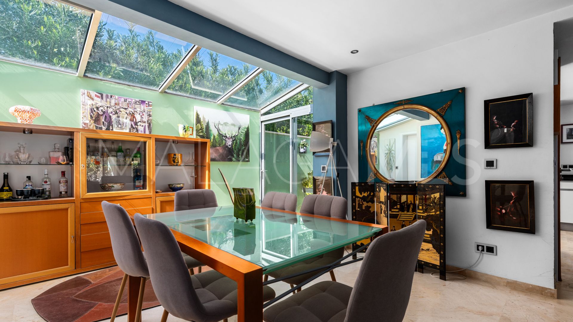 Se vende villa in Linda Vista Baja with 5 bedrooms