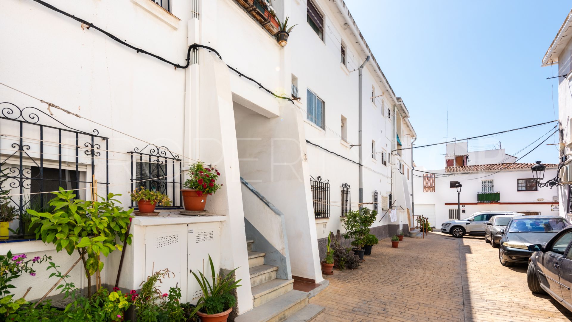 For sale Estepona Town 2 bedrooms apartment