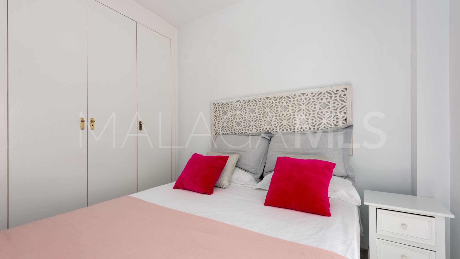 3 bedrooms Coto Real II ground floor apartment for sale