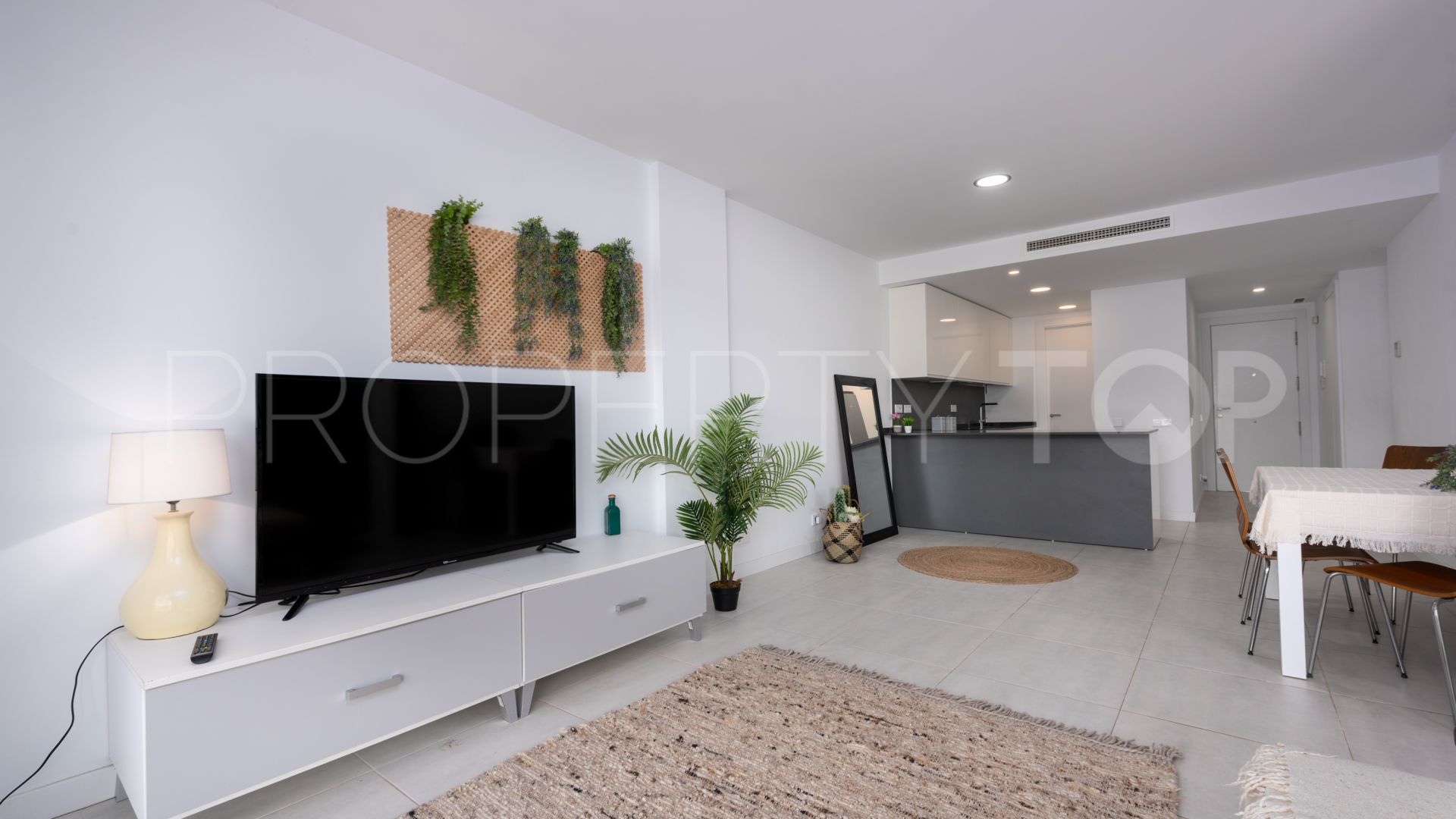 Selwo ground floor apartment for sale