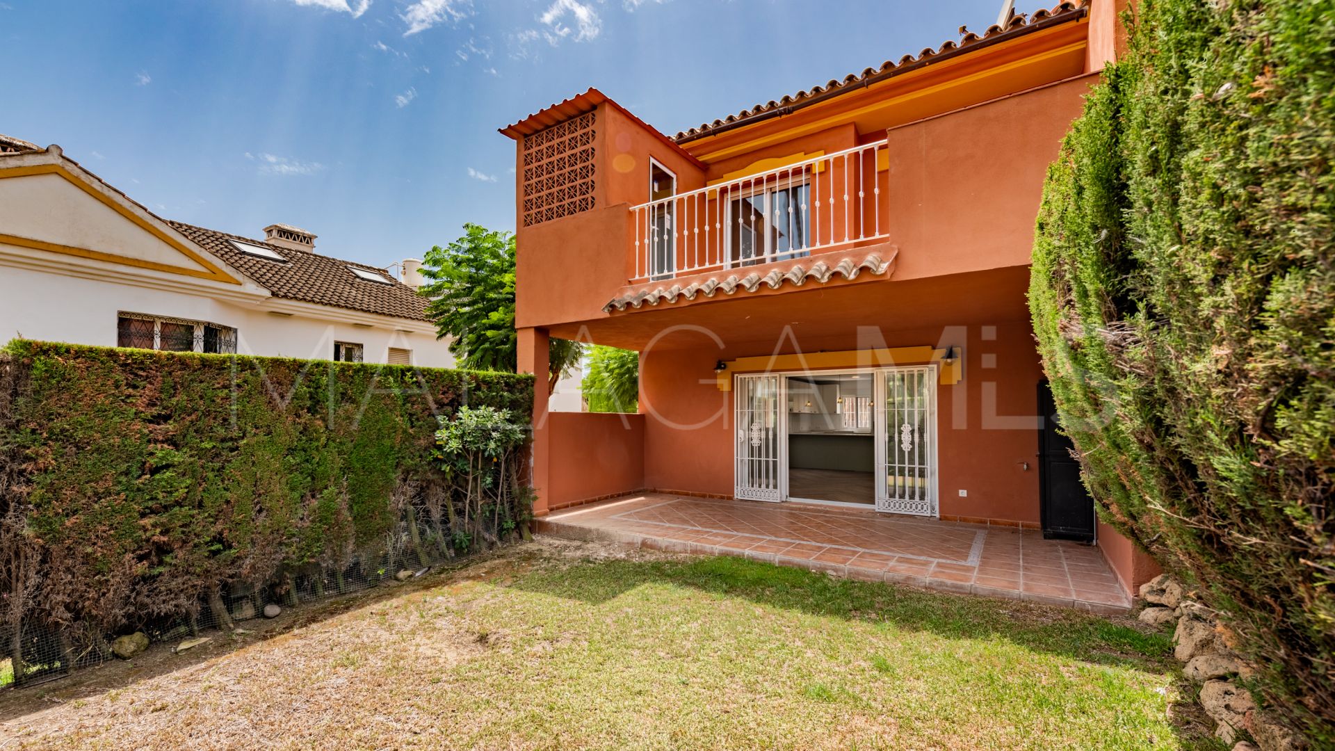 Semi detached house for sale in Jardines del Golf with 3 bedrooms