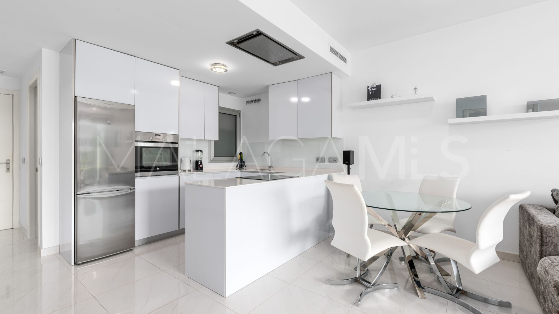 Belaire 2 bedrooms ground floor apartment for sale