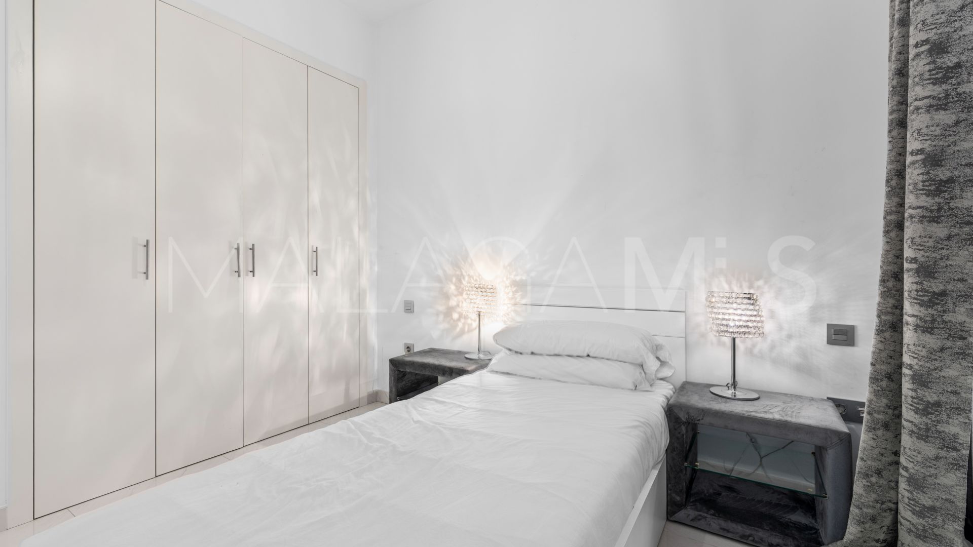 Belaire 2 bedrooms ground floor apartment for sale