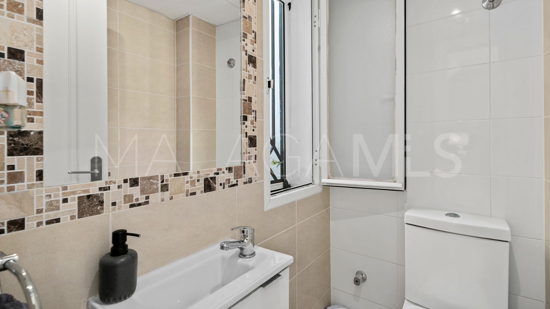 Town house with 2 bedrooms for sale in Selwo