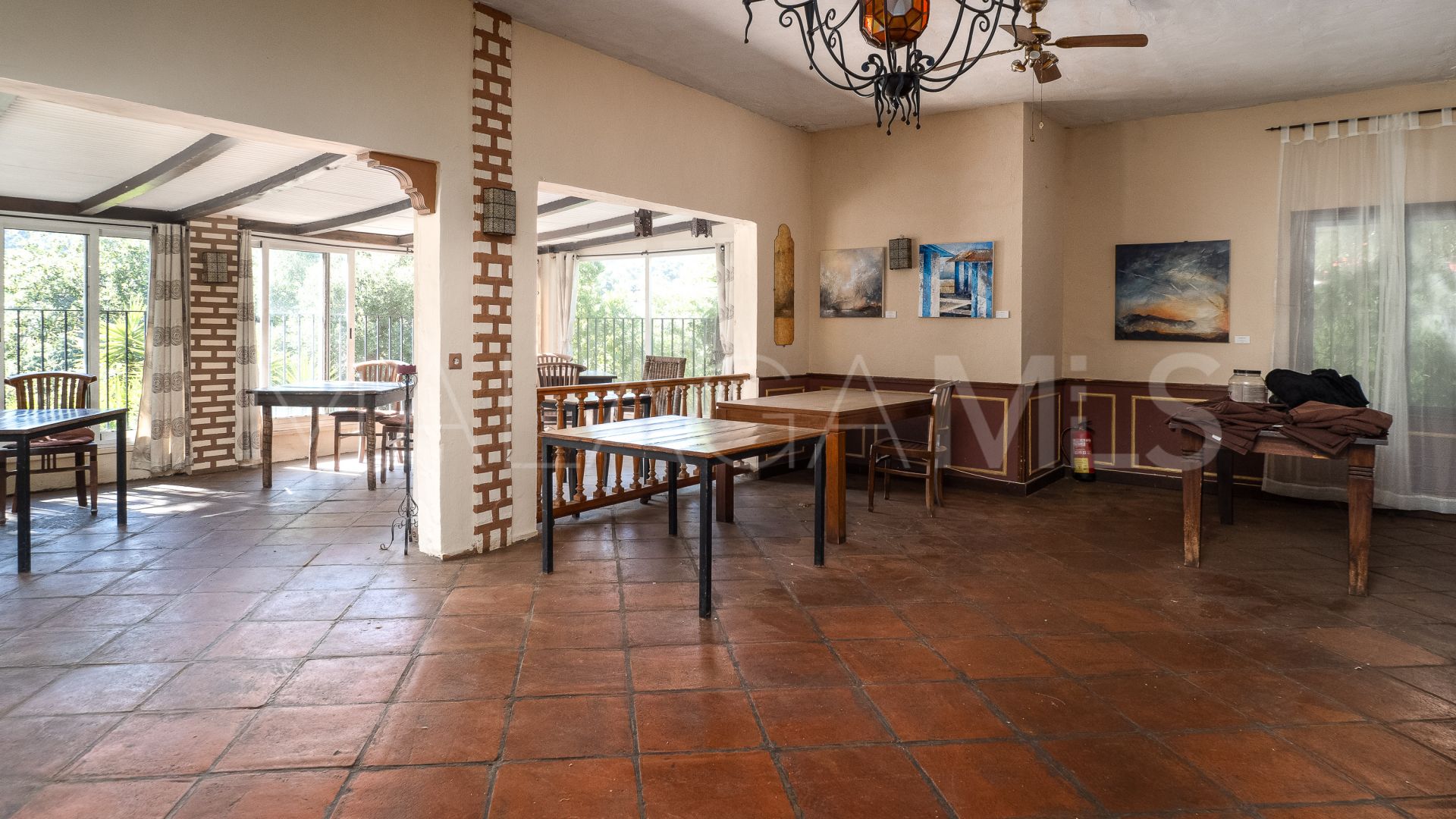 Restaurante for sale in Casares Montaña with 3 bedrooms