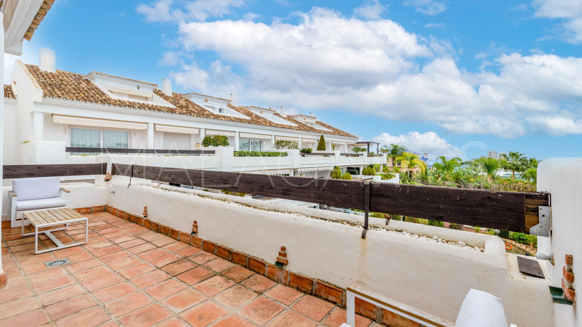 Appartement terrasse for sale in Aloha Mirasierra