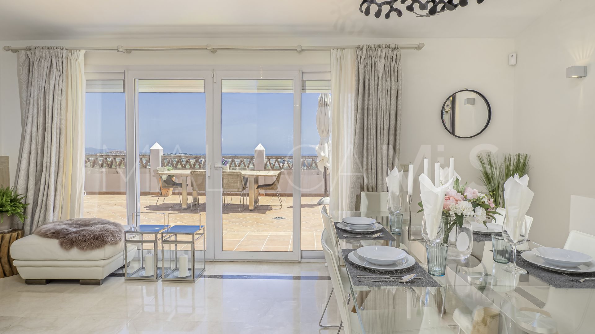 For sale Los Almendros penthouse with 2 bedrooms