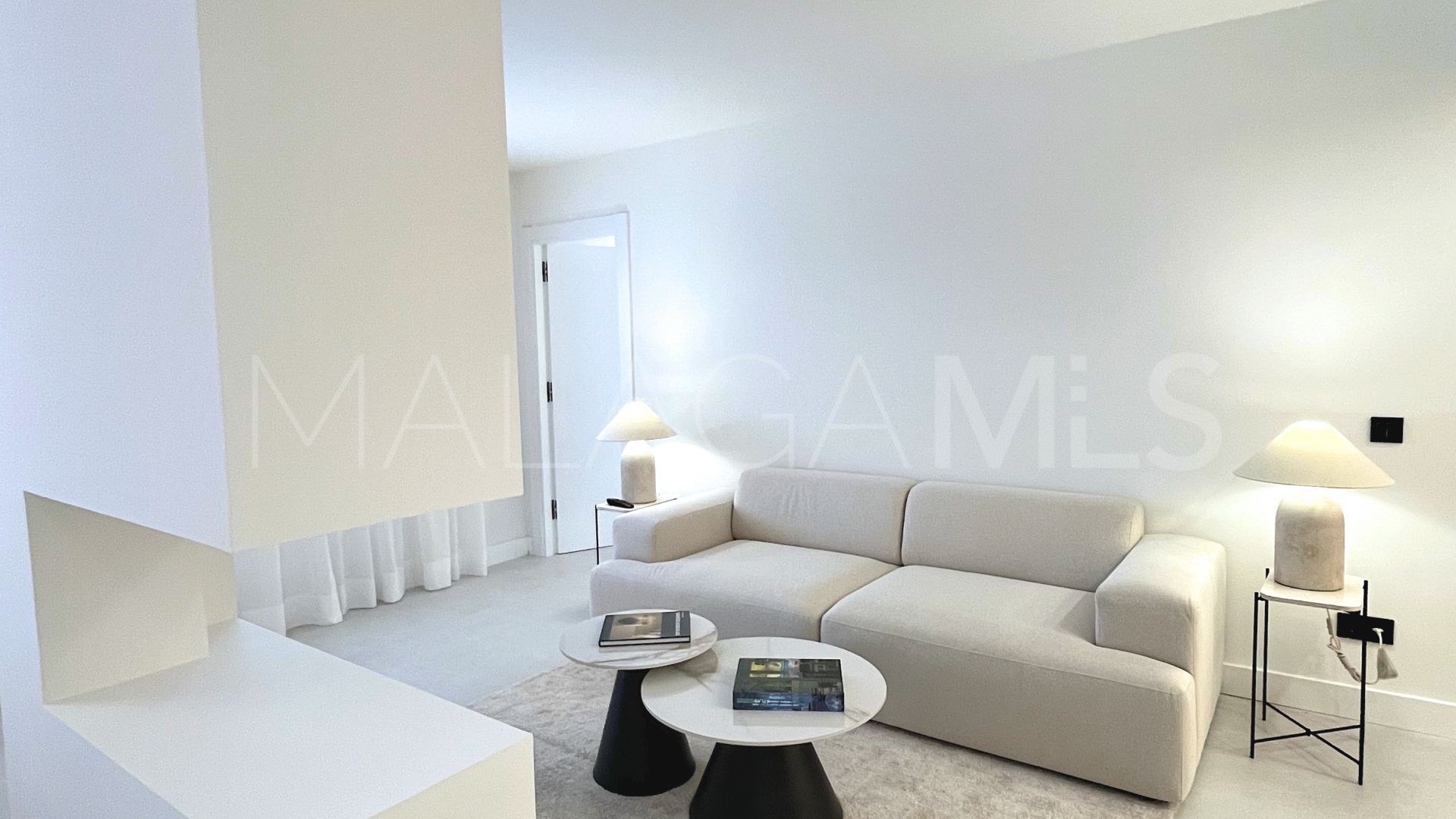 Ground floor apartment with 3 bedrooms for sale in Jardines de Andalucia