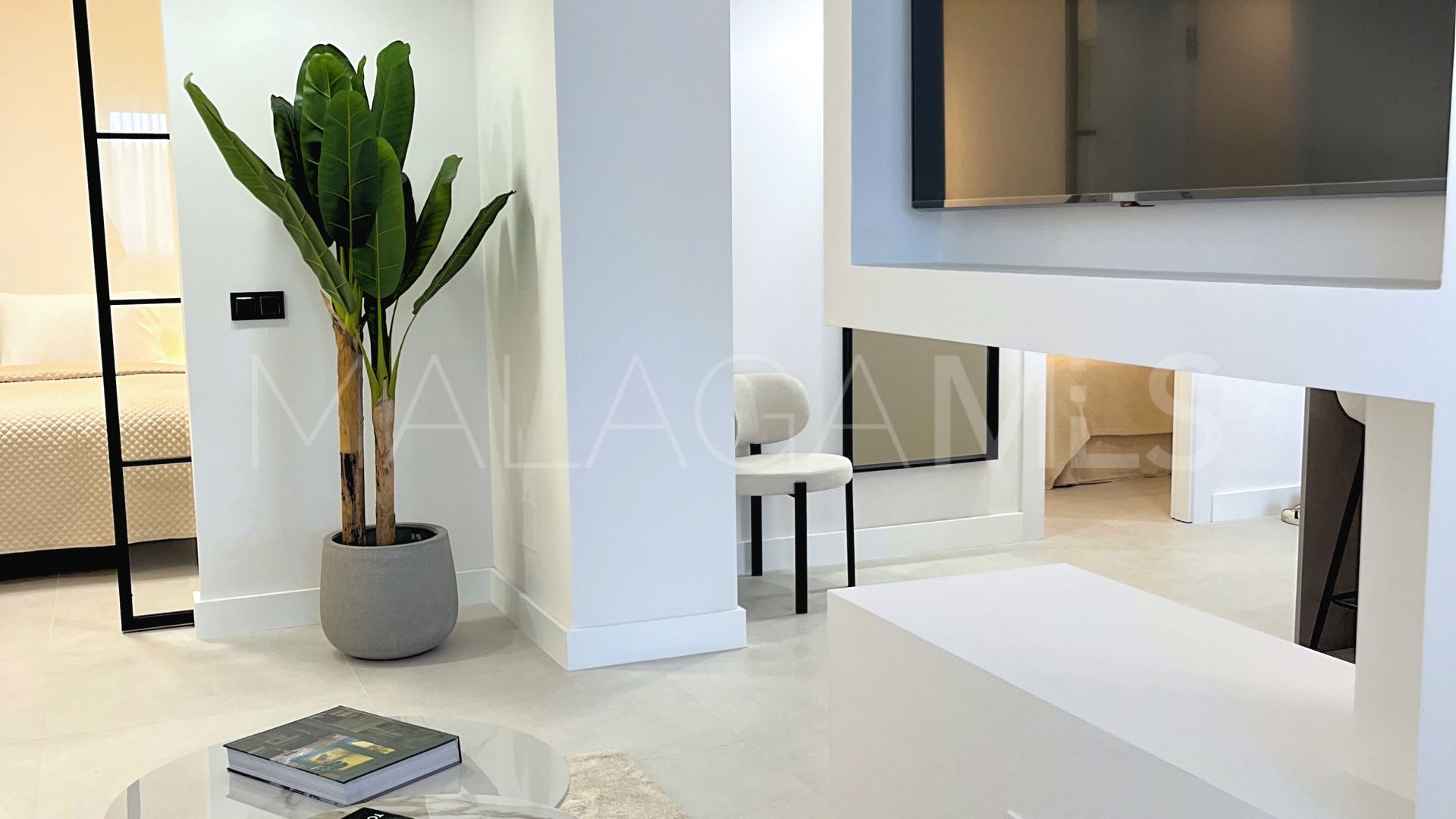 Ground floor apartment with 3 bedrooms for sale in Jardines de Andalucia