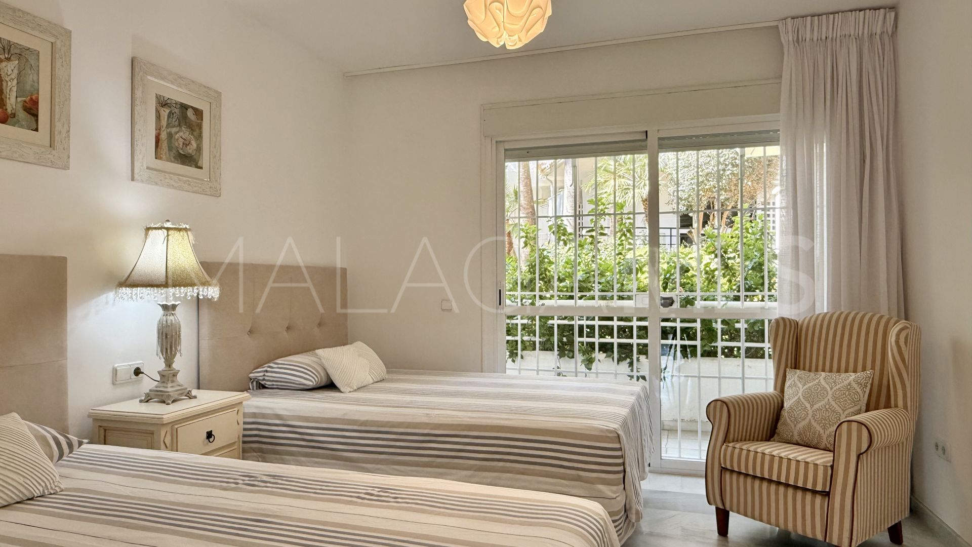 Erdgeschosswohnung for sale in Guadalmina Baja