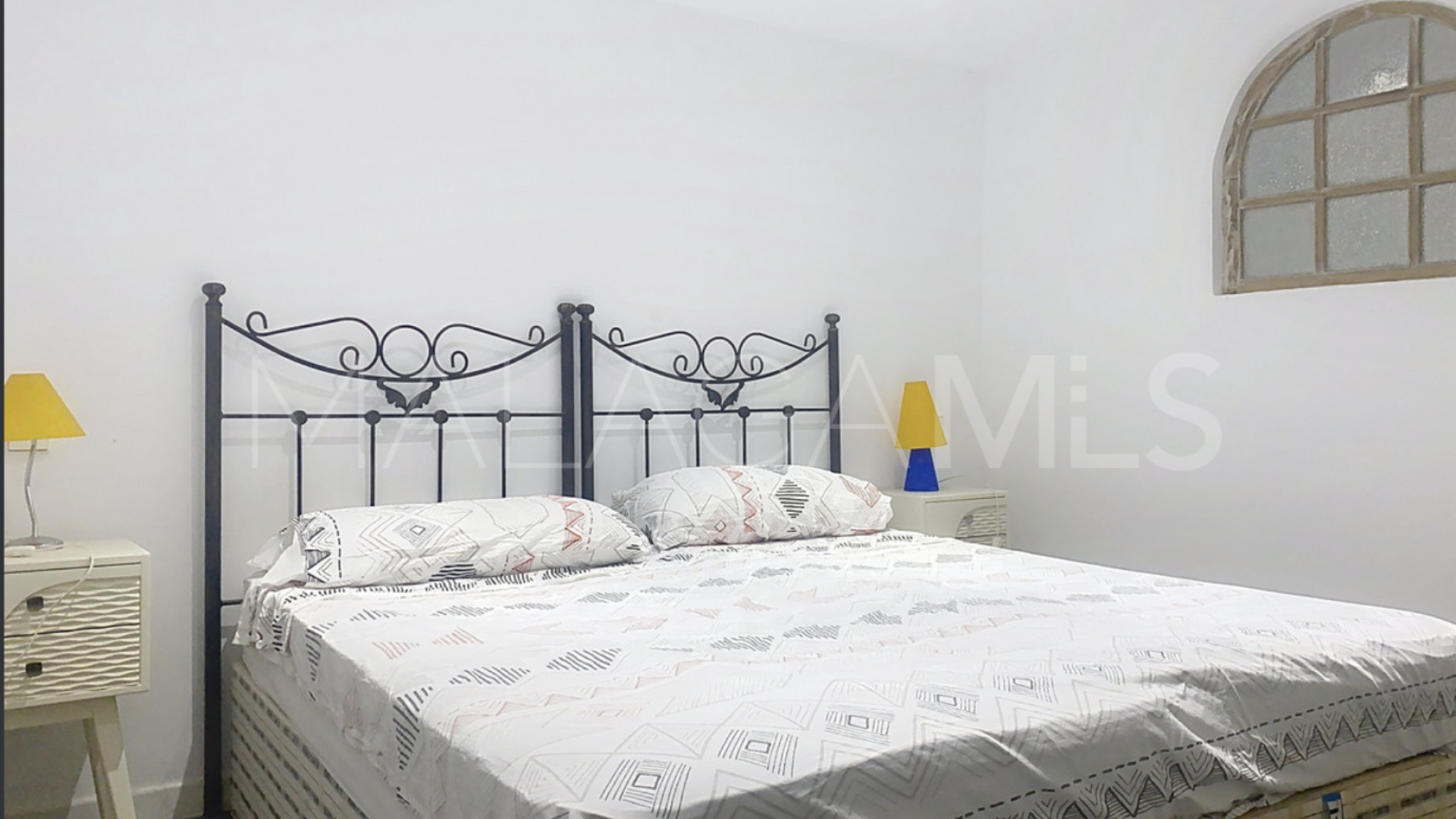 Doppelhaushälfte for sale in Guadalmina Alta