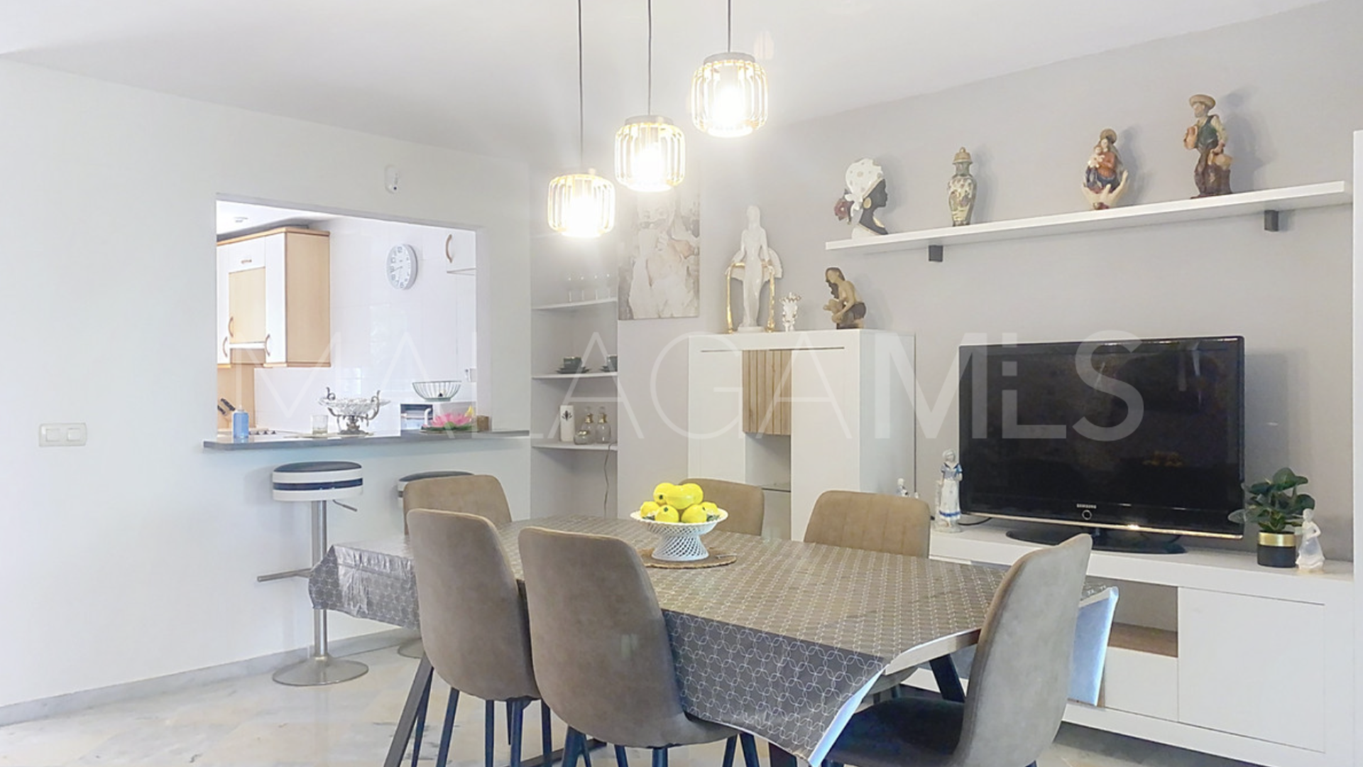 Doppelhaushälfte for sale in Guadalmina Alta