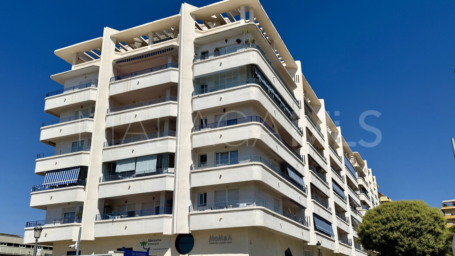 Duplex penthouse for sale in San Pedro de Alcantara with 3 bedrooms