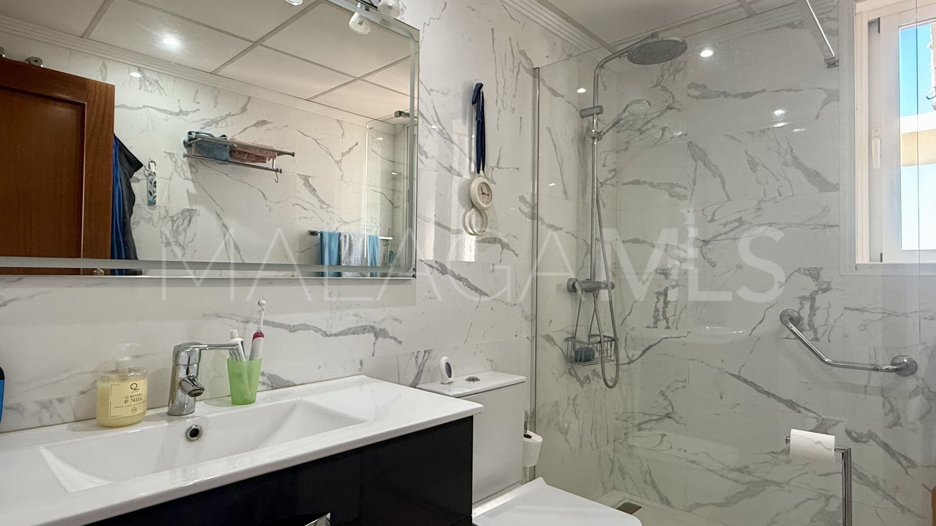 Duplex penthouse for sale in San Pedro de Alcantara with 3 bedrooms