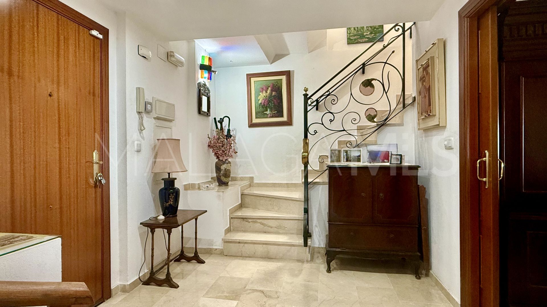 Duplex penthouse for sale in San Pedro de Alcantara with 3 bedrooms