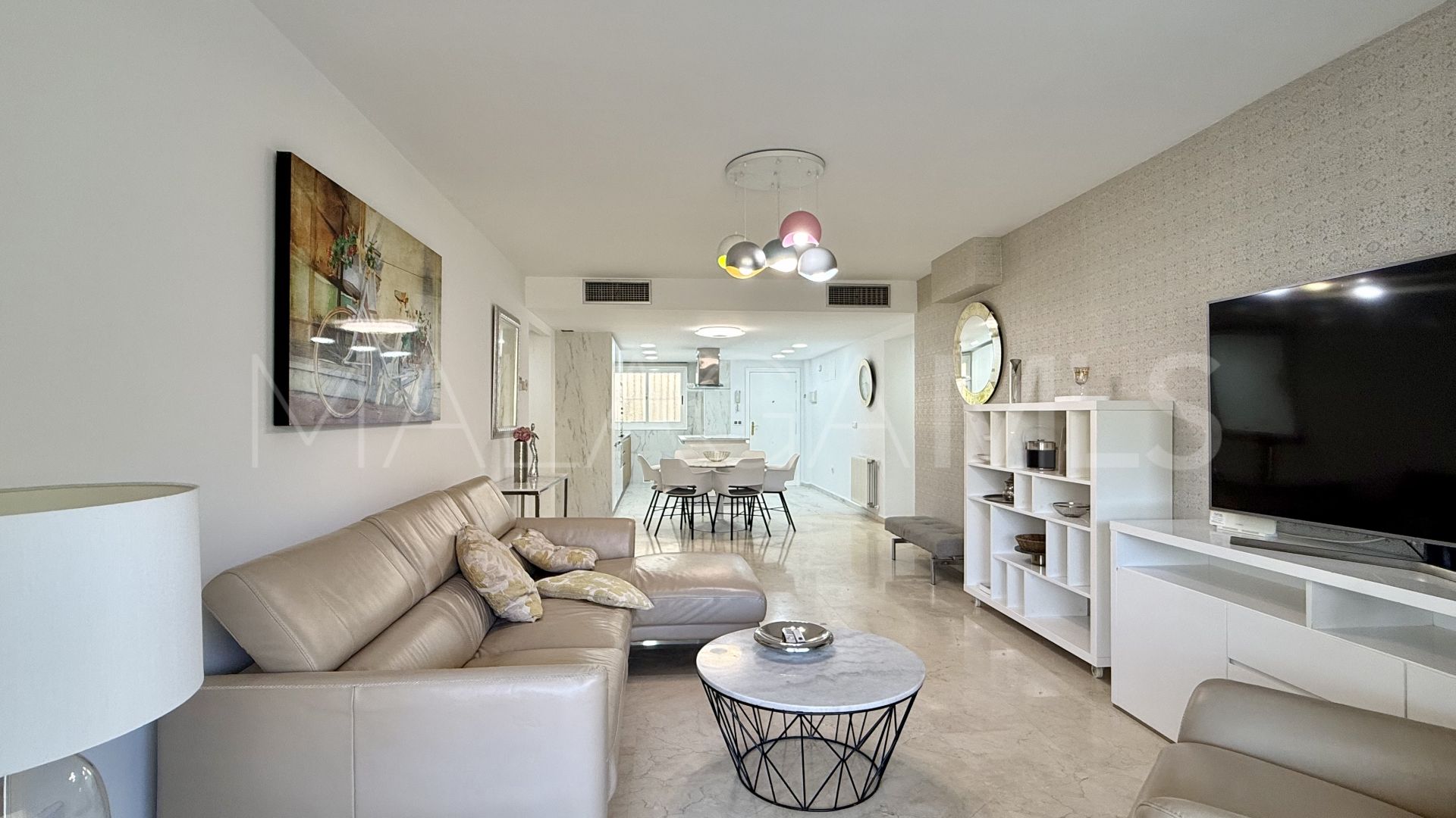 Lägenhet for sale in Guadalmina Alta
