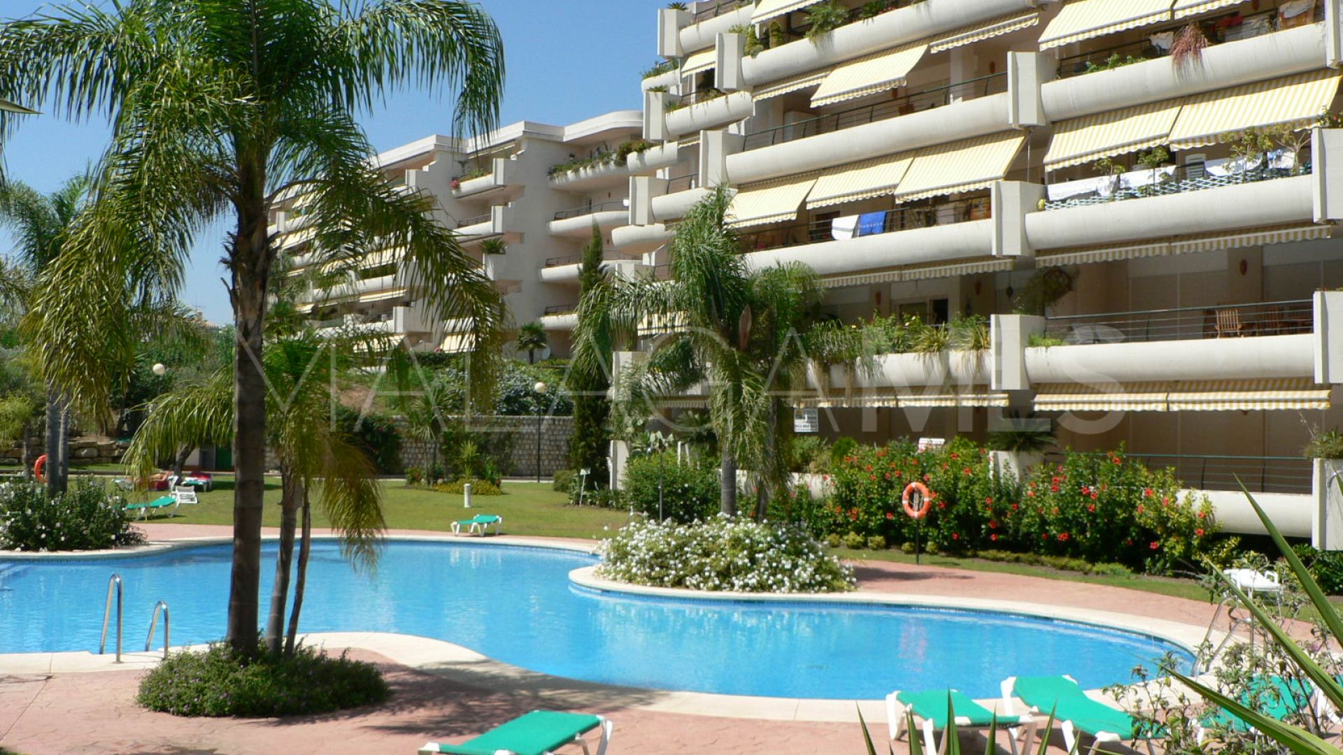 Lägenhet for sale in Guadalmina Alta