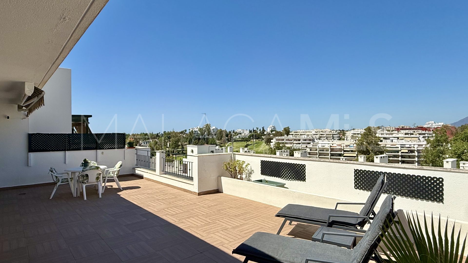 3 bedrooms penthouse in Guadalmina Alta for sale
