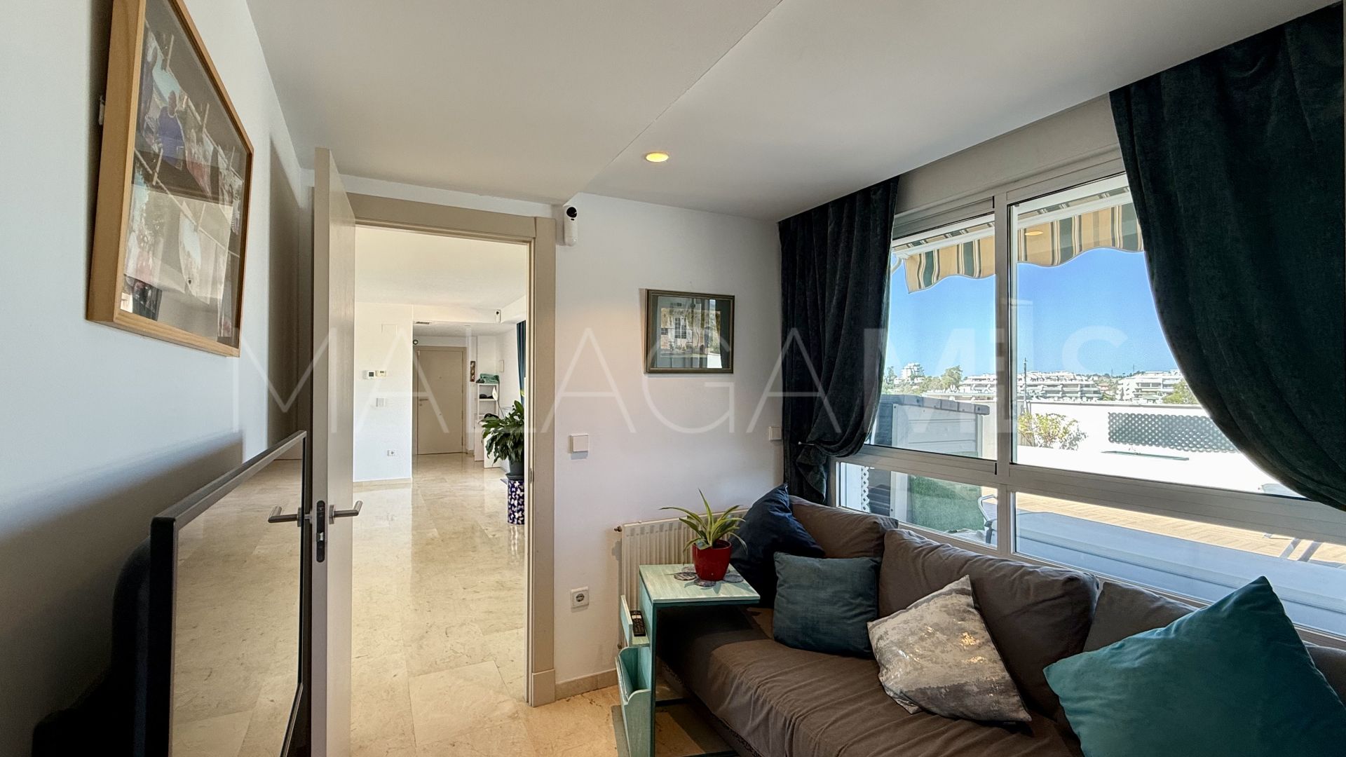 3 bedrooms penthouse in Guadalmina Alta for sale
