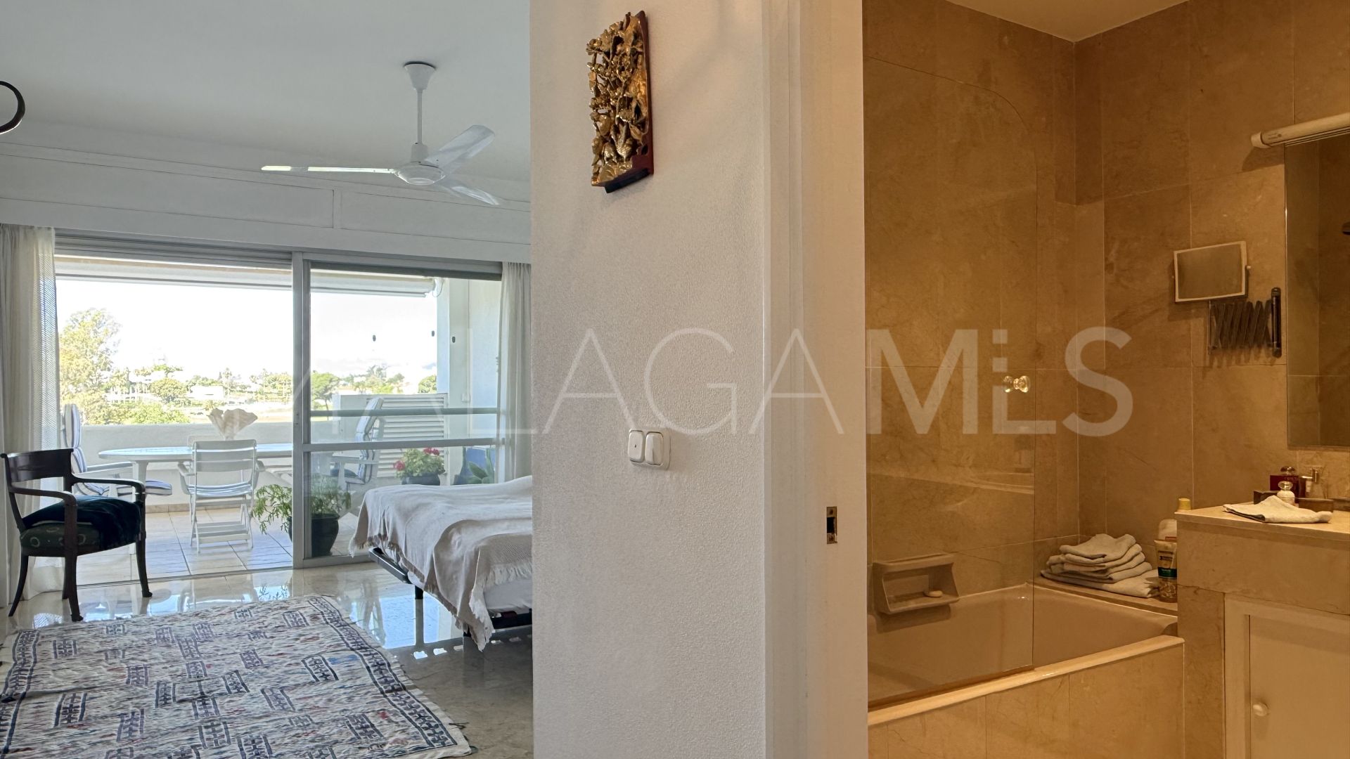 Apartamento a la venta with 2 bedrooms in Guadalmina Alta