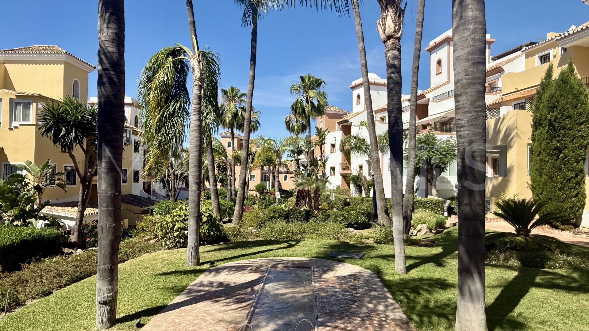 Tvåvånings takvåning for sale in Guadalmina Alta