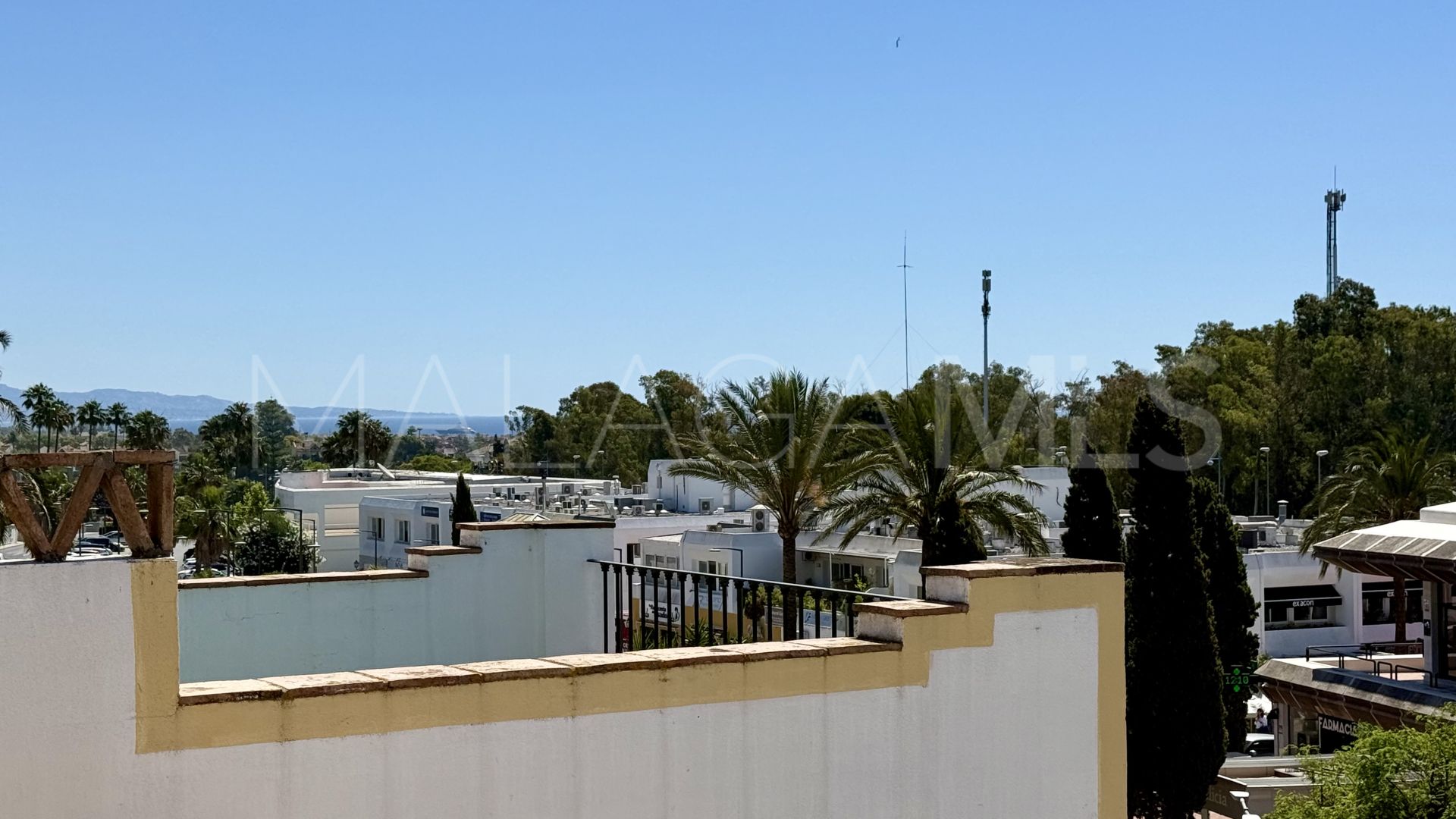 Tvåvånings takvåning for sale in Guadalmina Alta