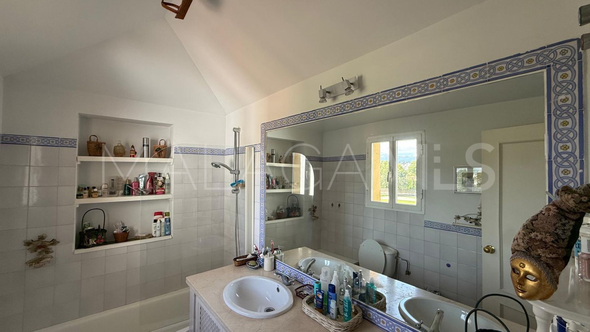 Zweistöckiges penthouse for sale in Guadalmina Alta