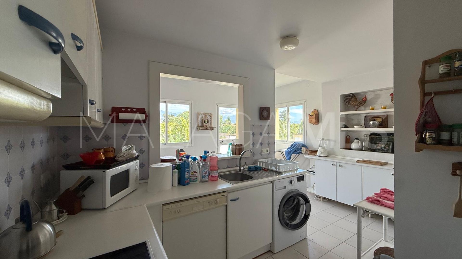 Zweistöckiges penthouse for sale in Guadalmina Alta