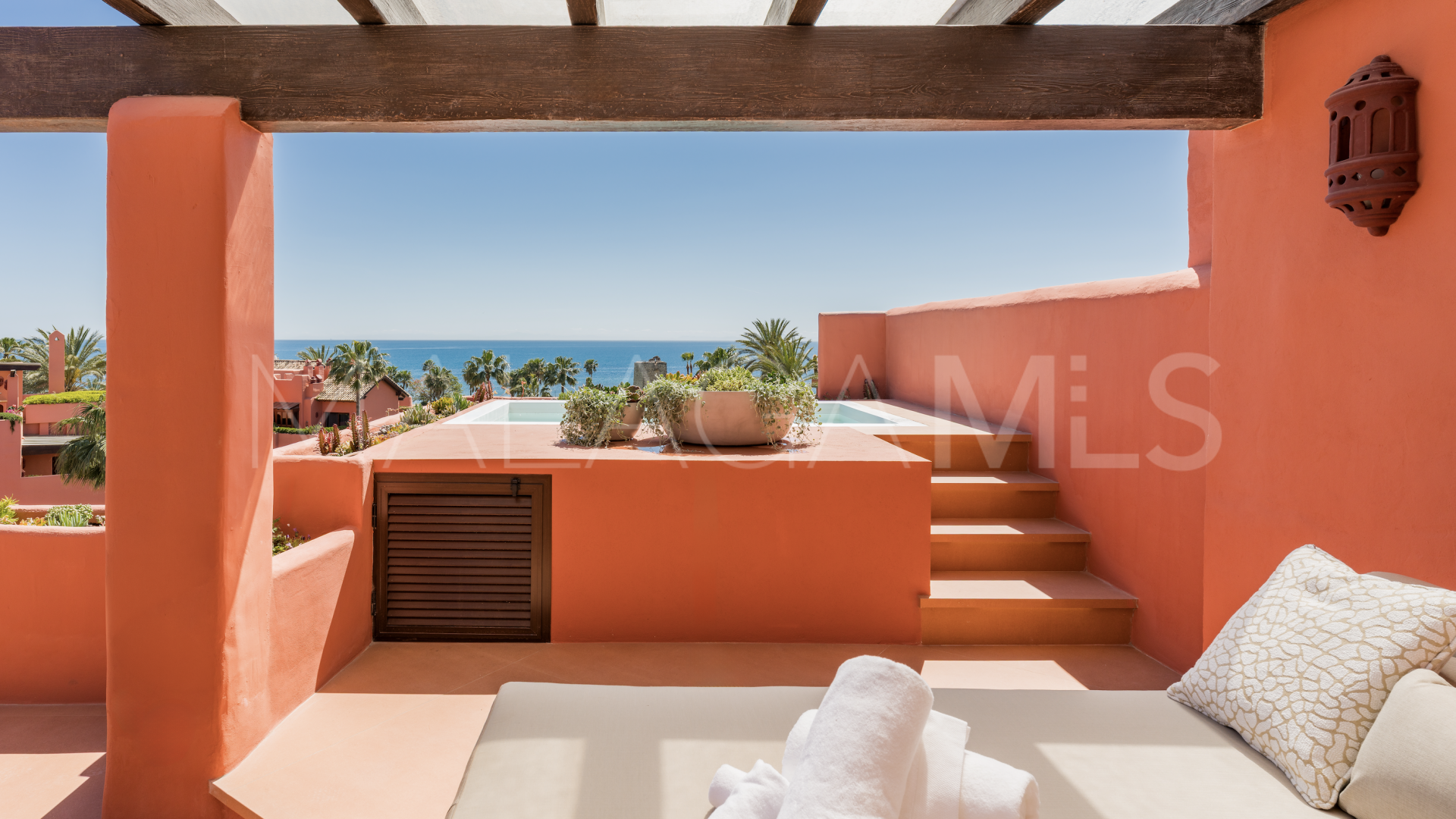 Atico duplex for sale in Torre Bermeja de 3 bedrooms