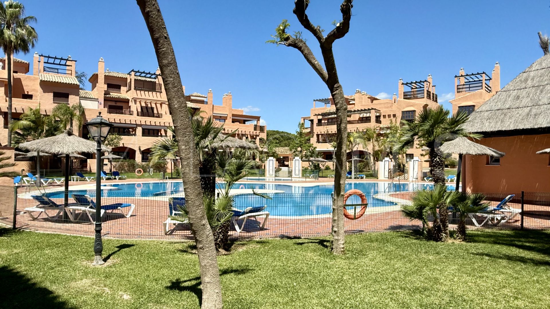 Markplanslägenhet for sale in Hacienda del Sol
