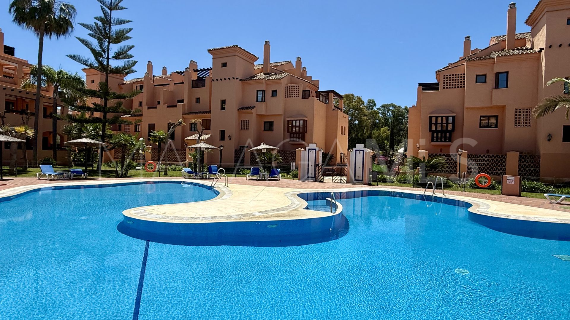 Markplanslägenhet for sale in Hacienda del Sol