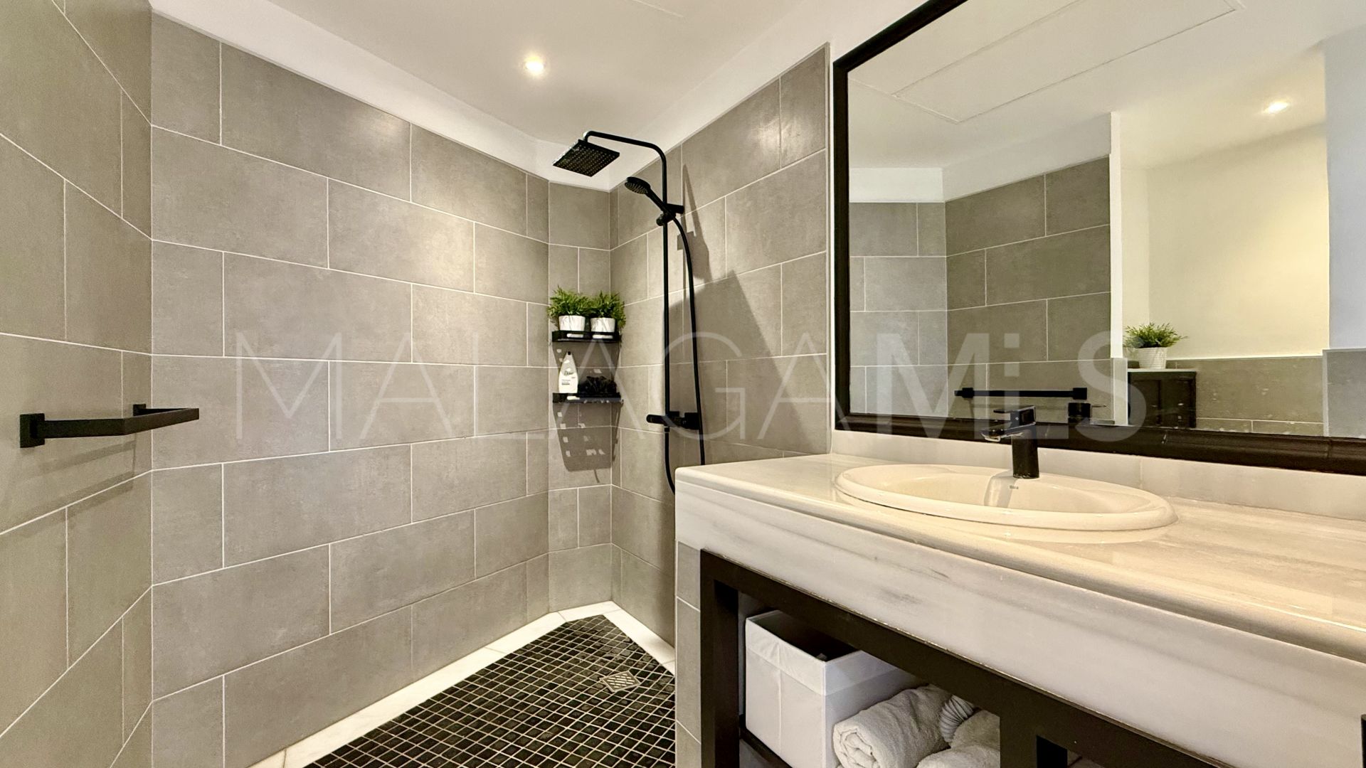 Town house for sale in La Heredia