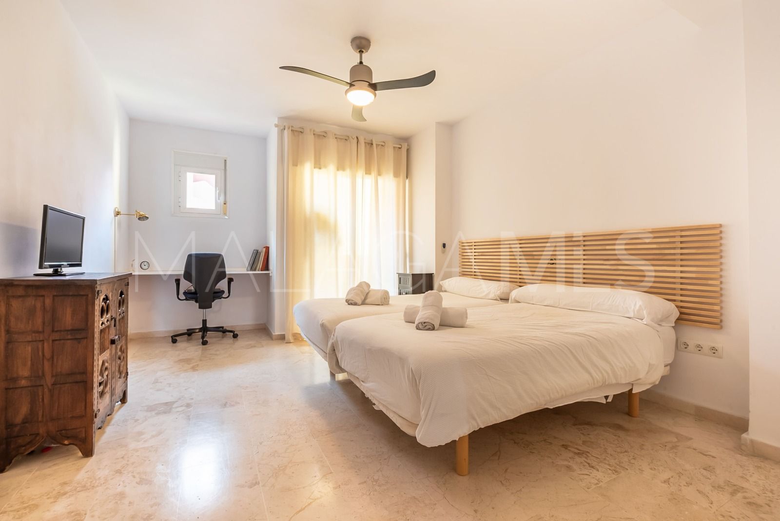 Zweistöckiges penthouse for sale in Guadalmina Alta