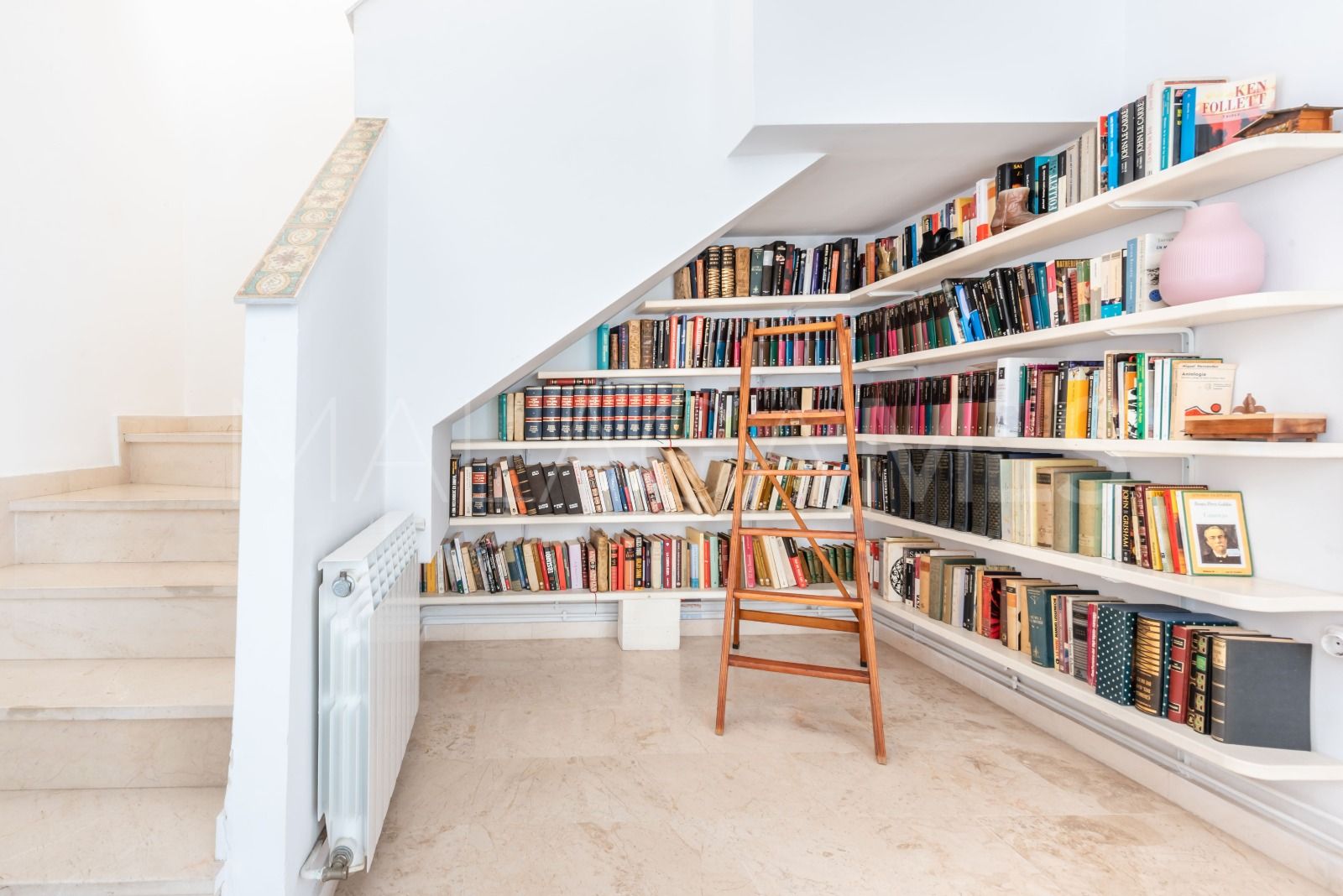 Zweistöckiges penthouse for sale in Guadalmina Alta