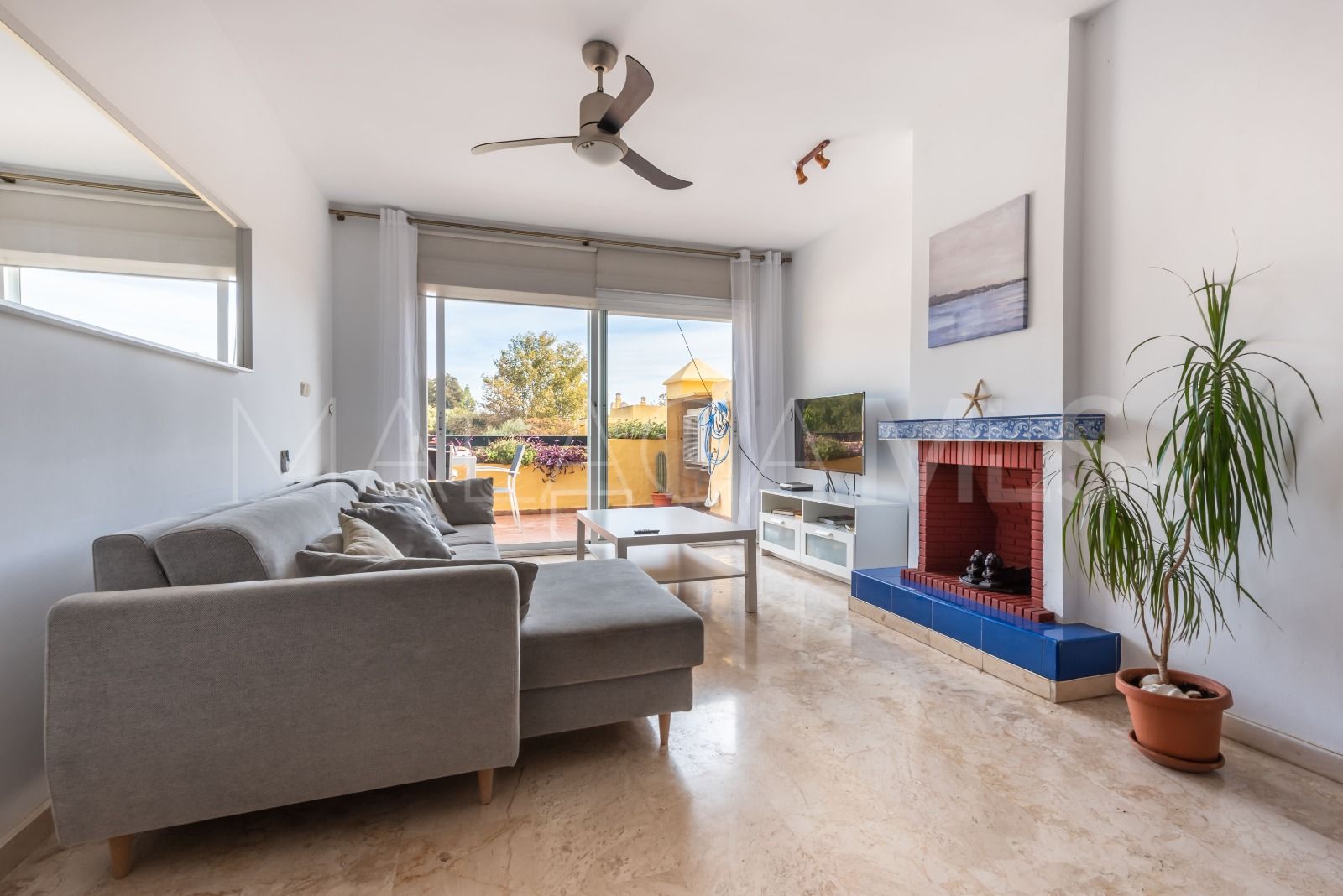 Zweistöckiges penthouse for sale in Guadalmina Alta