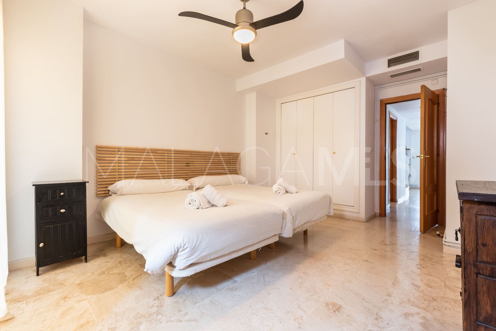 Zweistöckiges penthouse for sale in Guadalmina Alta