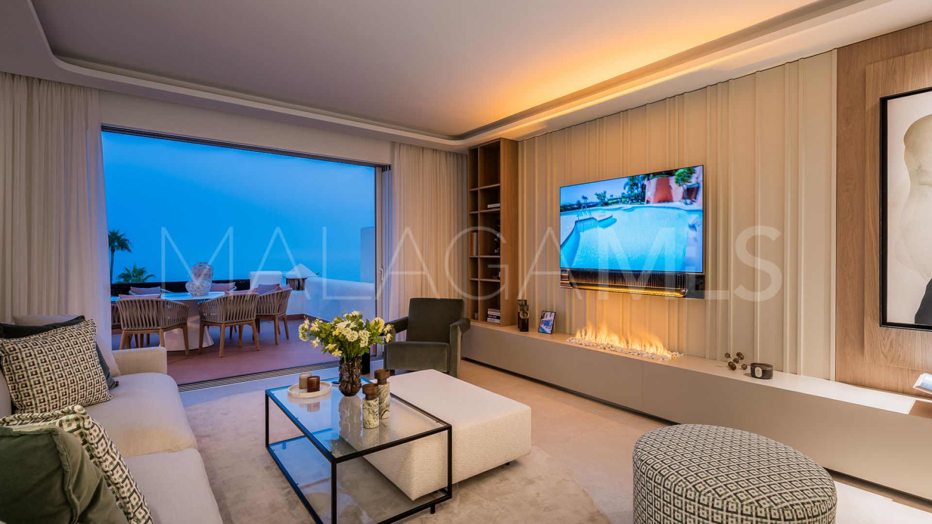 Duplex penthouse for sale in Bahía del Velerín